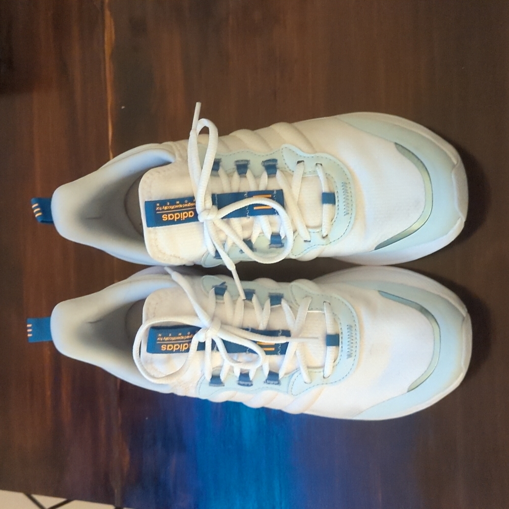 Women's Adidas PureMotion super running shoe